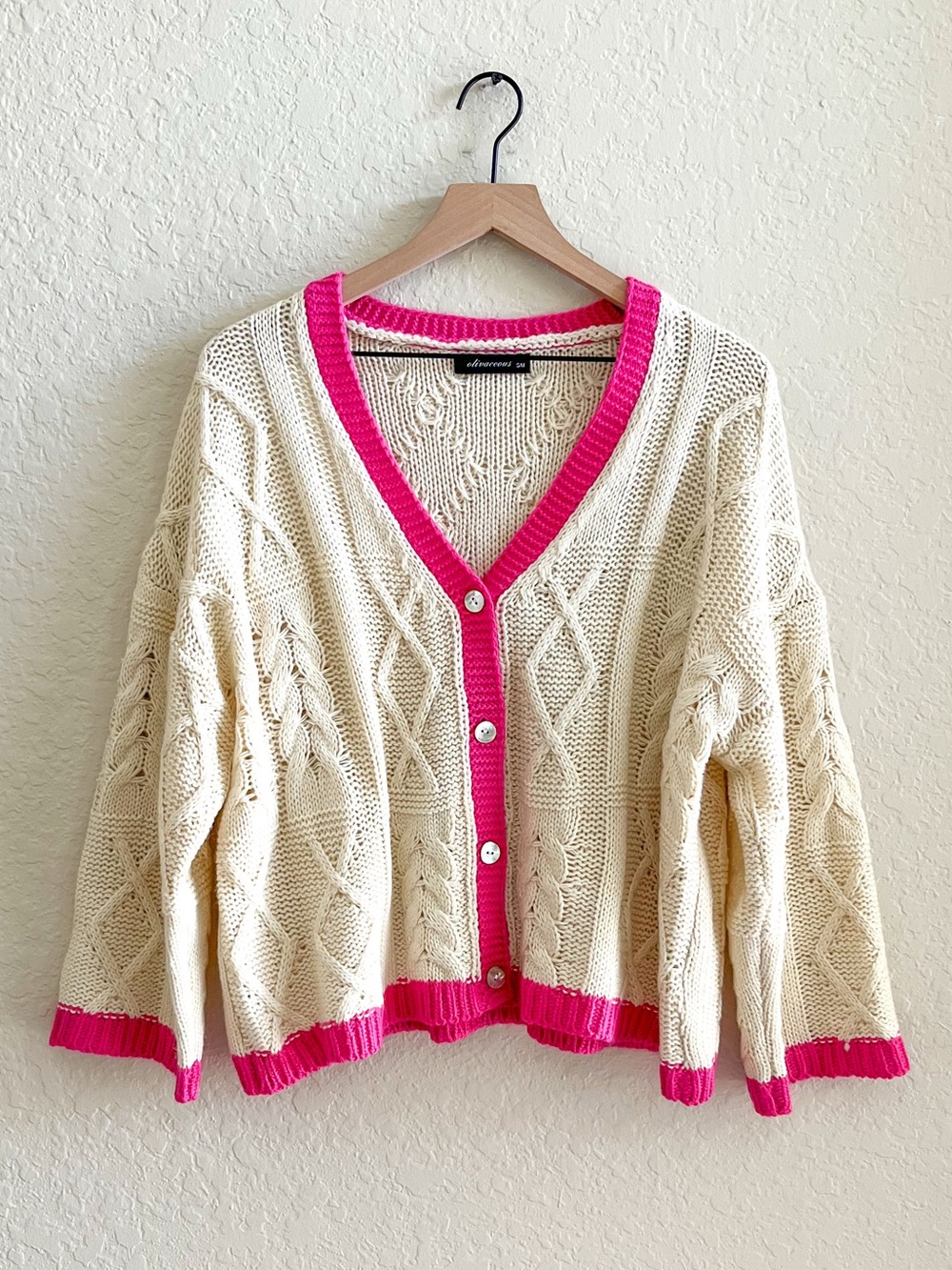 OLIVACEOUS Chunky Cable Knit Cardigan Sweater Button Trim Cream Women’s S / M